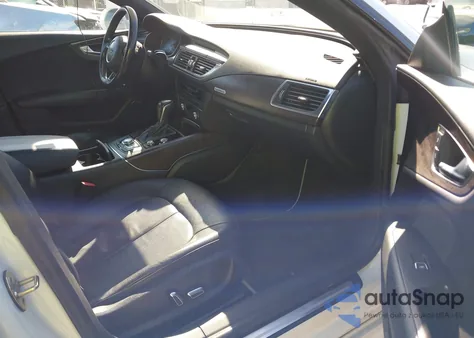 2017 Audi A7 3.0T Premium Plus z USA, uszkodzony, nr VIN WAUW2AFC9HN032601